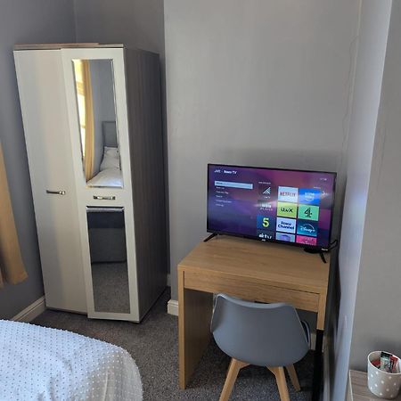 Darwin Stays - Service Accommodation In Newcastle Under Lyme City Centre Εξωτερικό φωτογραφία