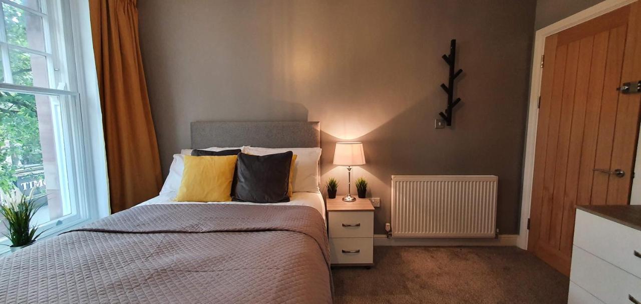 Darwin Stays - Service Accommodation In Newcastle Under Lyme City Centre Εξωτερικό φωτογραφία