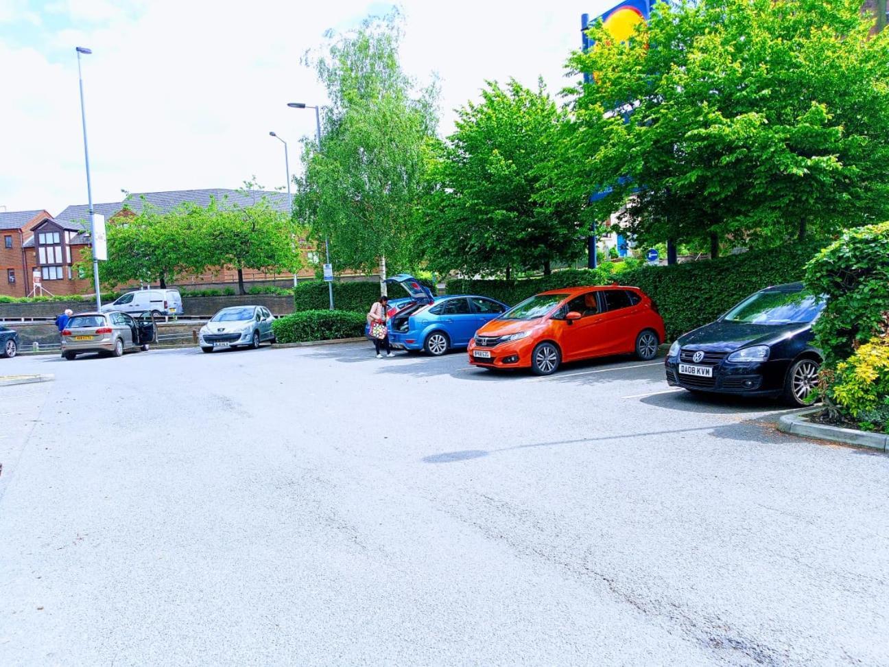 Darwin Stays - Service Accommodation In Newcastle Under Lyme City Centre Εξωτερικό φωτογραφία