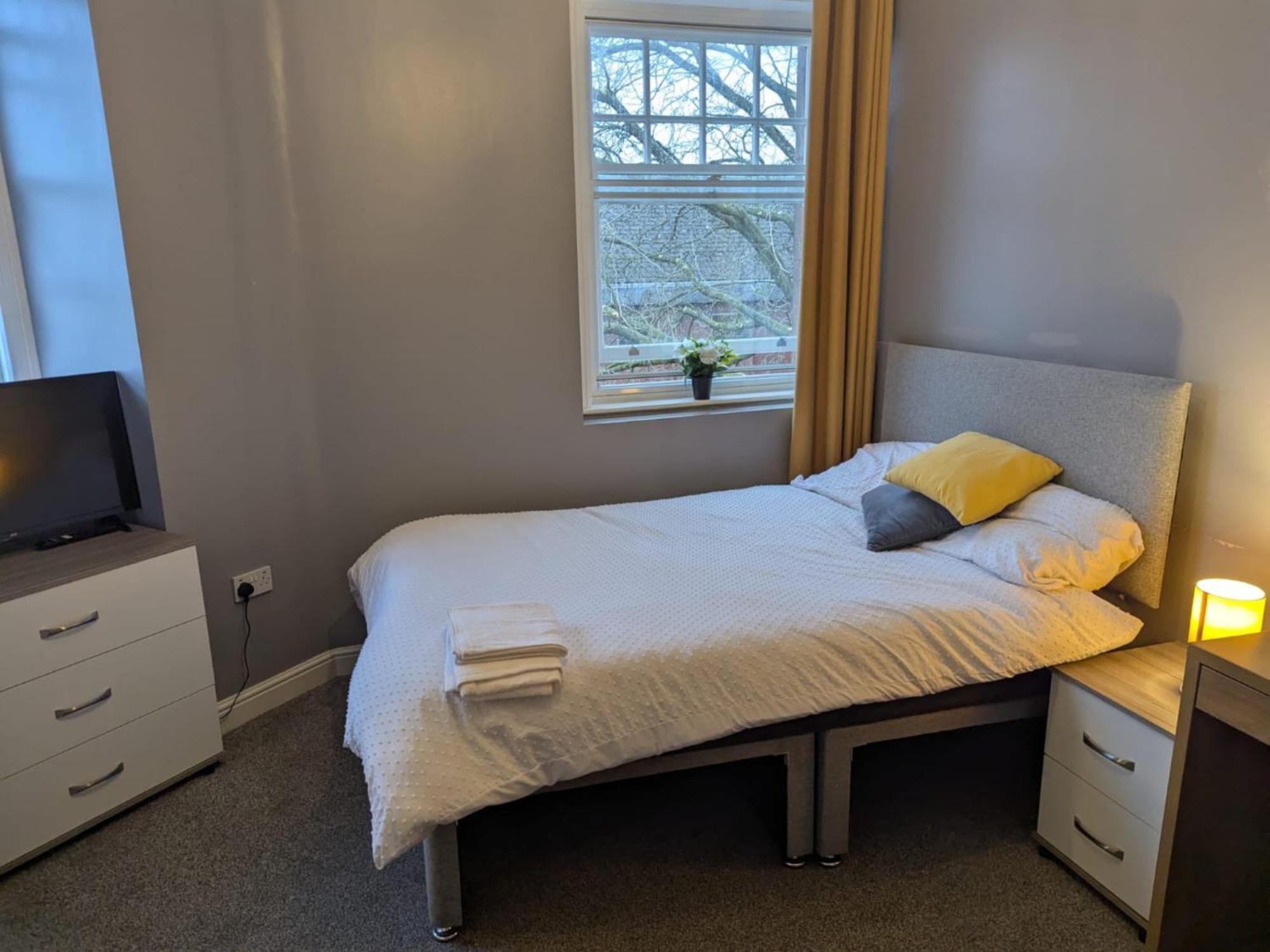 Darwin Stays - Service Accommodation In Newcastle Under Lyme City Centre Εξωτερικό φωτογραφία